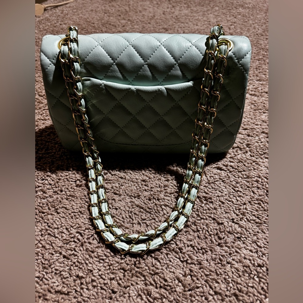 Mint Quilted Shoulder Bag - Picture 6 of 12